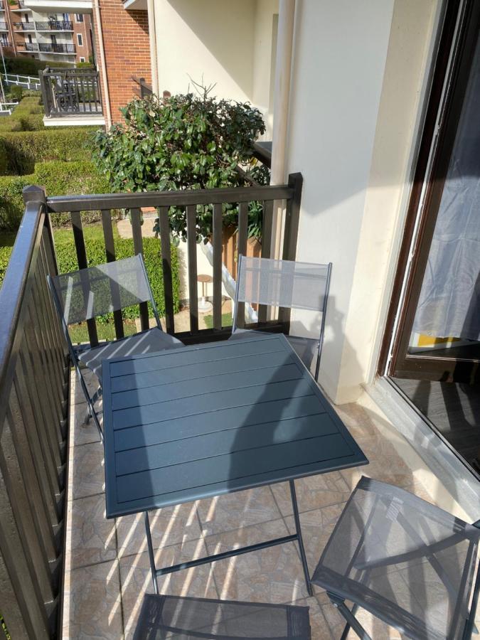 Cabourg T2 Cosy Avec Acces Direct Plage Kültér fotó